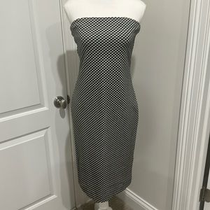 Nicole Miller collection, strapless, black, and white dress